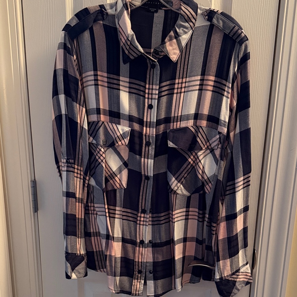 Sanctuary Rayon Plaid Boyfriend Shirt Size Medium
